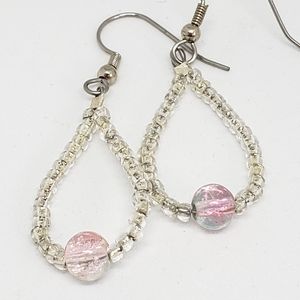 Handmade earrings, beaded earrings. Dangling earri